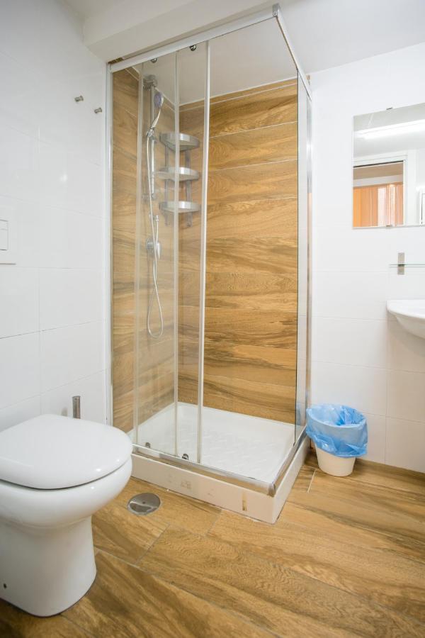 Stay In Naples Flats Toledo Экстерьер фото