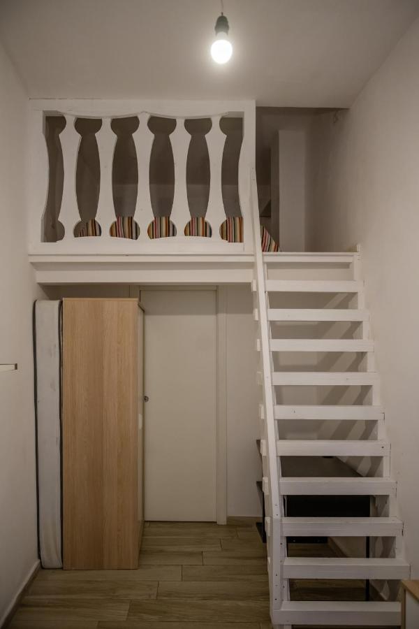 Stay In Naples Flats Toledo Экстерьер фото